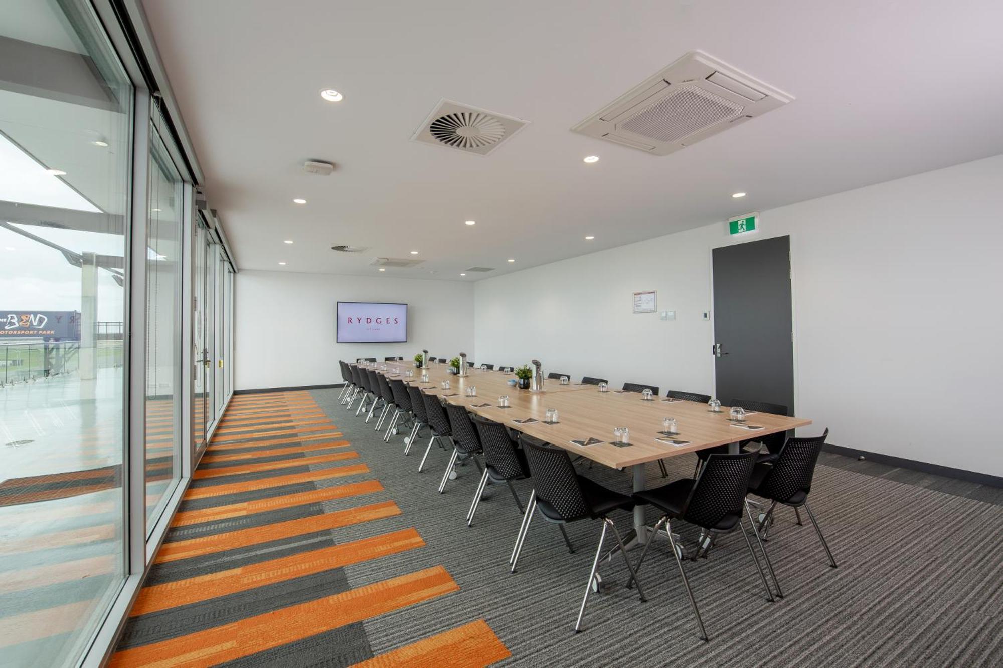 Rydges Pit Lane Hotel Tailem Bend Exterior photo